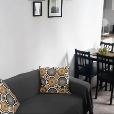 Apartment Puerta Alameda