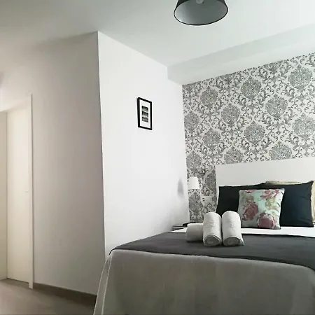 Lägenhet Puerta Alameda Ronda