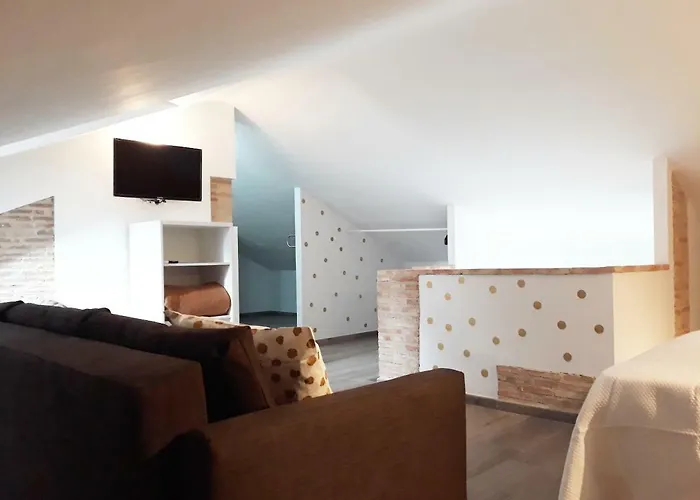 Puerta Alameda רונדה