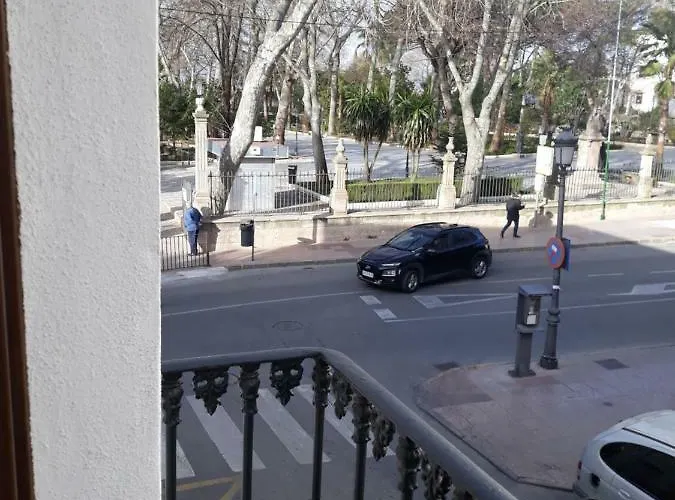 Puerta Alameda Διαμέρισμα *